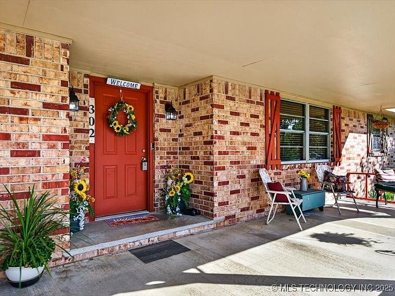 302 S Chestnut St, Copan, OK 74022 | Zillow