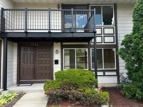 5536 Montibello Dr, Hanover Park, IL 60133