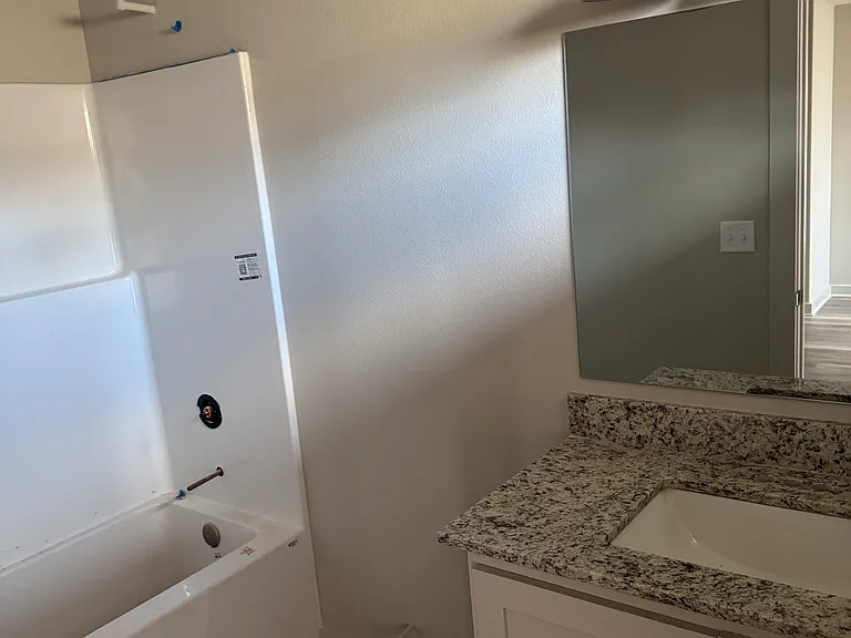 2301 N Center St — Photo 3