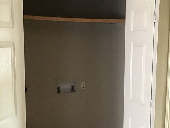 3rd image of 104 Cantal Dr APT D