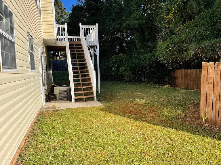 6286 Wellington Ct — Photo 12