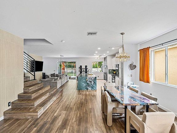 3rd image of 10223 Boca Vista Dr