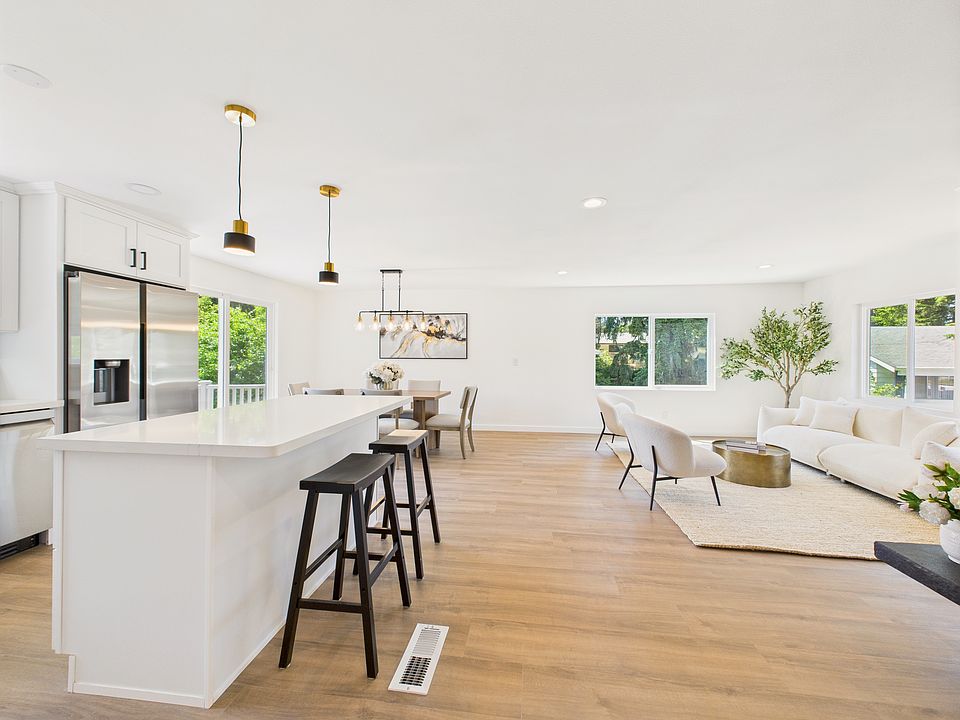 upper kitchen