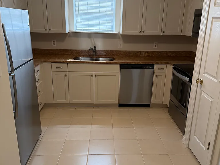 4800 Brigadoon Dr #101 — Photo 2