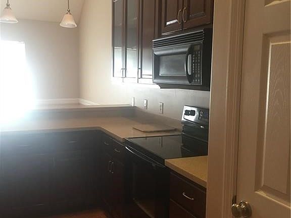 3rd image of 644 Marshview Dr