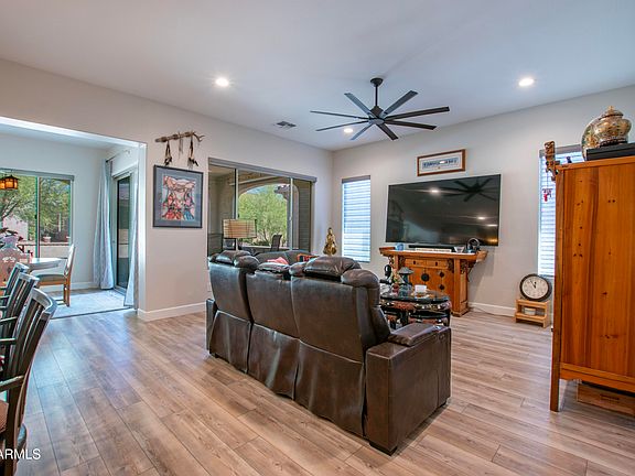 4th image of 16912 W EARLL Drive