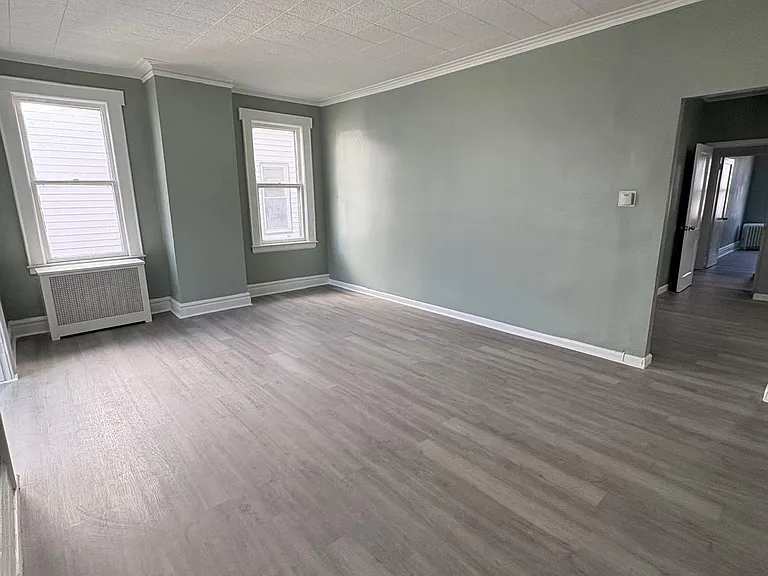 556 S Clinton St #1 — Photo 7