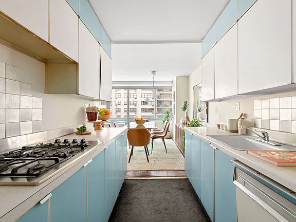 4th image of 315 W 70th St APT 5B