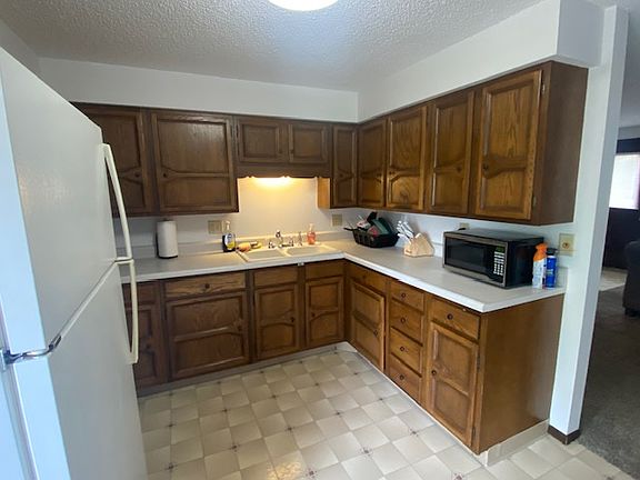 3rd image of 126 N 2nd St #4