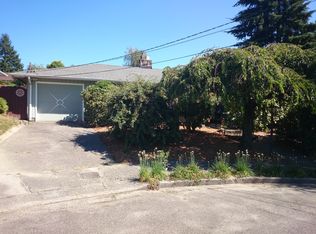 2506 SW Chicago Ct, Seattle, WA 98106