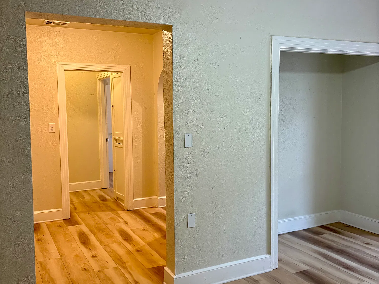 1 bed, 670 sqft, $1,000 — Photo 3