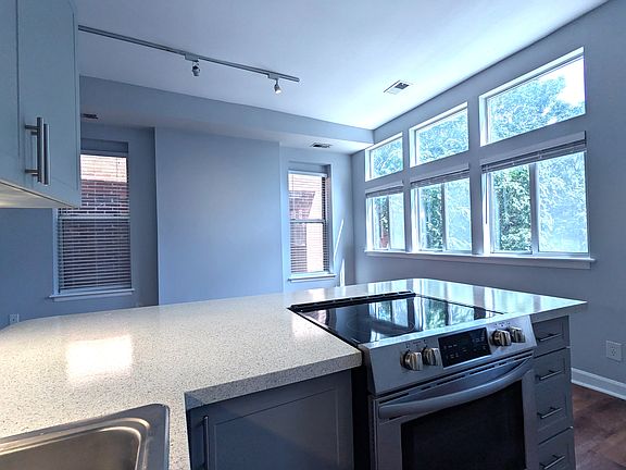 4th image of 3662 Flad Ave Floor 2