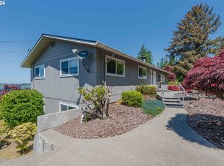 93969 Bridge View Ln, North Bend, OR