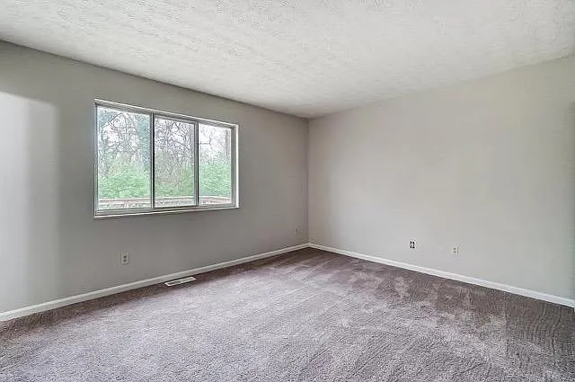 7807 Heatherglen Dr — Photo 9