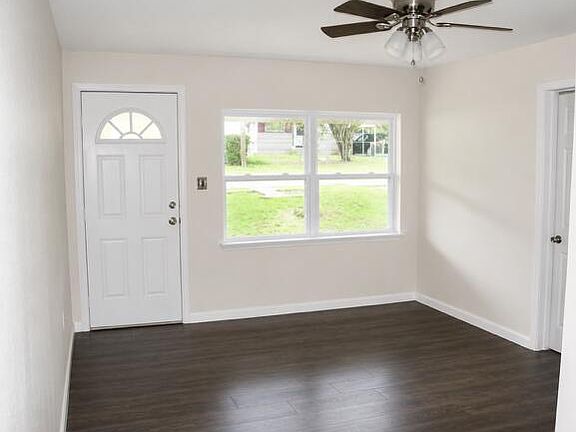 3rd image of 130 E Northside Drive