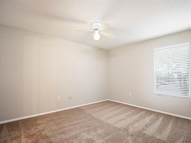 637 Buoy Ln #201 — Photo 16