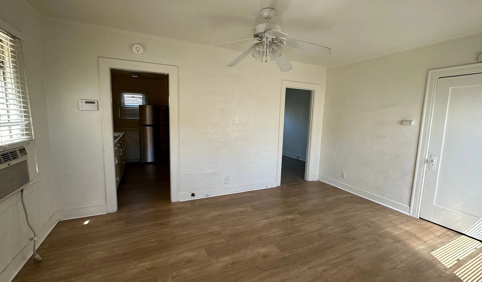 1 bed, 500 sqft, $1,850 — Photo 2