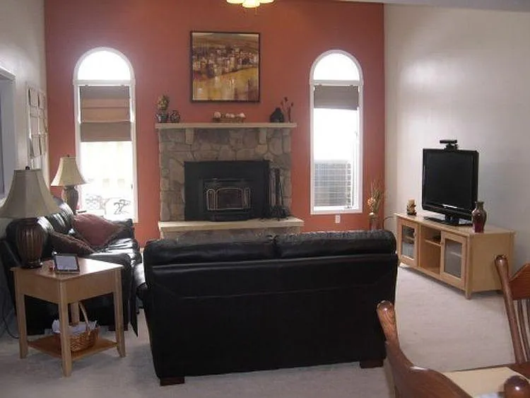 824 W Aaron Dr — Photo 22