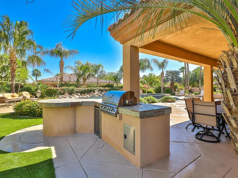 49700 Gila River St — Photo 49