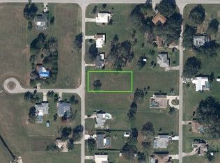 525 Lime Tree Dr, Sebring, FL 33876