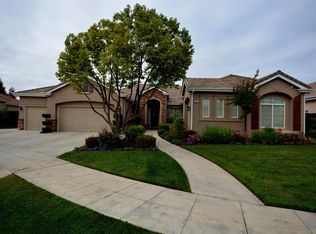 2939 Powers Ave, Clovis, CA