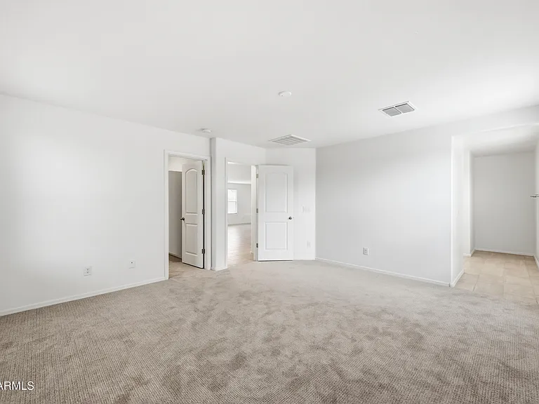 24661 W Jessica Ln — Photo 24