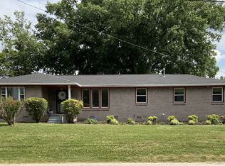 755 Rowan Dr, Nashville, TN 37207
