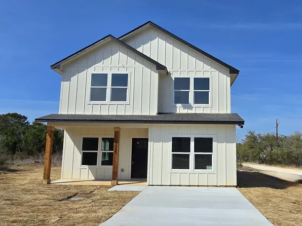 5660 Lone Star Cir, Granbury, TX 76048