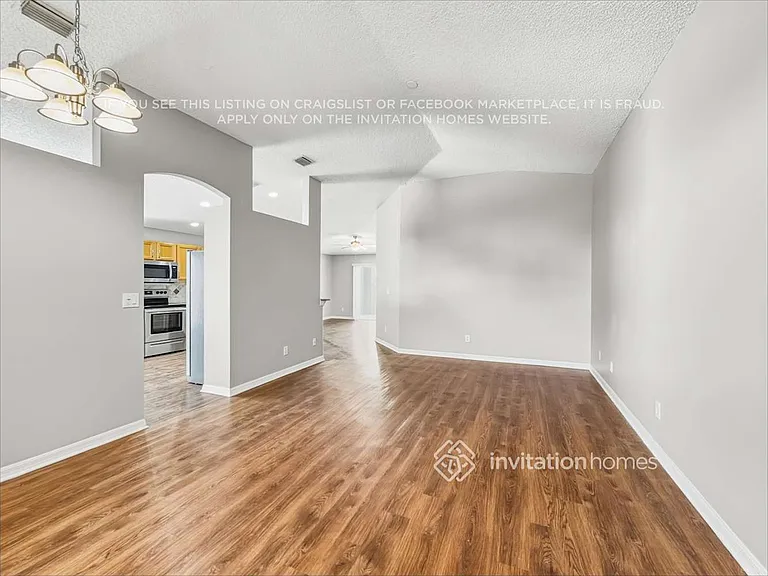 2101 Tiburon Ln — Photo 6