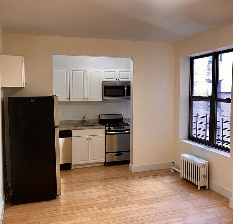 1st image of 66 Saint Nicholas Pl APT A34
