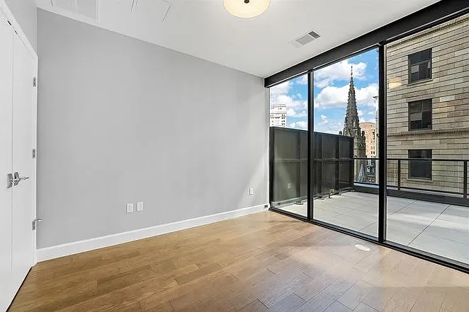 350 Oliver Ave #806 — Photo 18