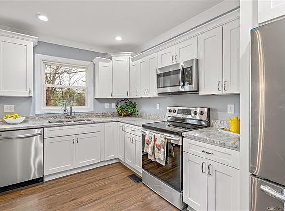 5th image of 1355 Bethel Rd