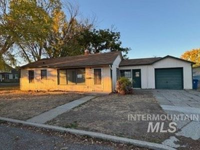 810 E 9 N, Mountain Home, ID, 83647