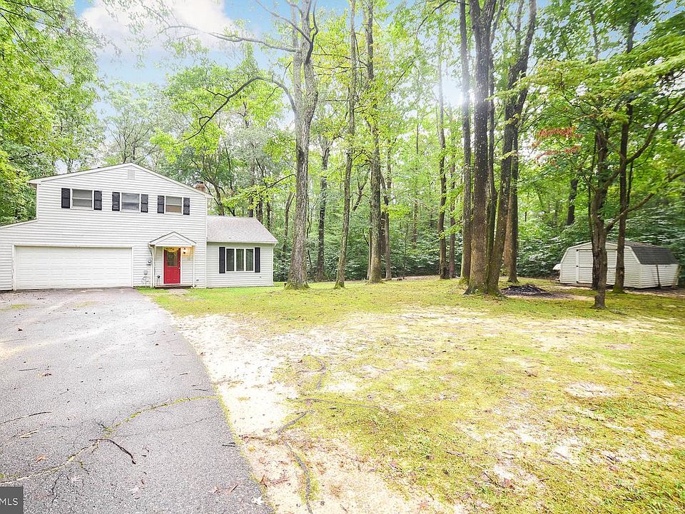 1st image of 24790 Barbara Ln