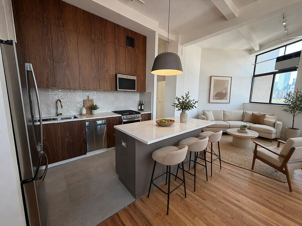 1st image of 2 Cornelia St APT 706