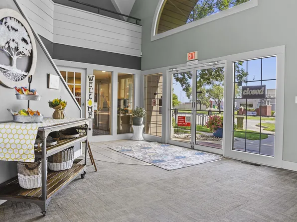 Raintree Apartments