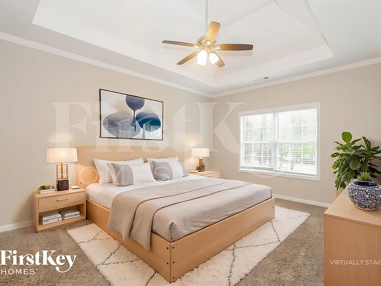 2570 Serenity St — Photo 11