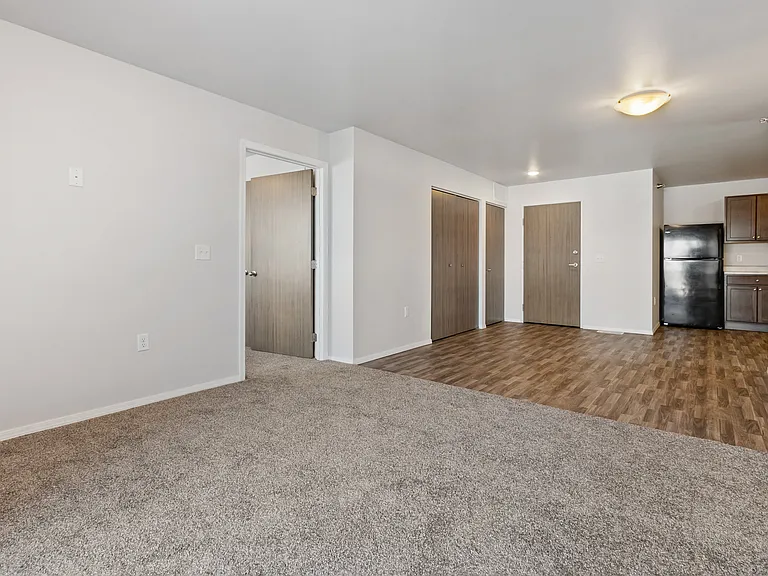 Sawyer Pointe — Photo 33