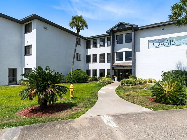 Oasis - 3165 South St. — Photo 37