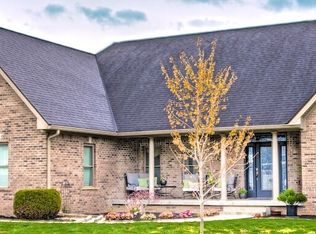 1139 E Main Cross St, Edinburgh, IN 46124