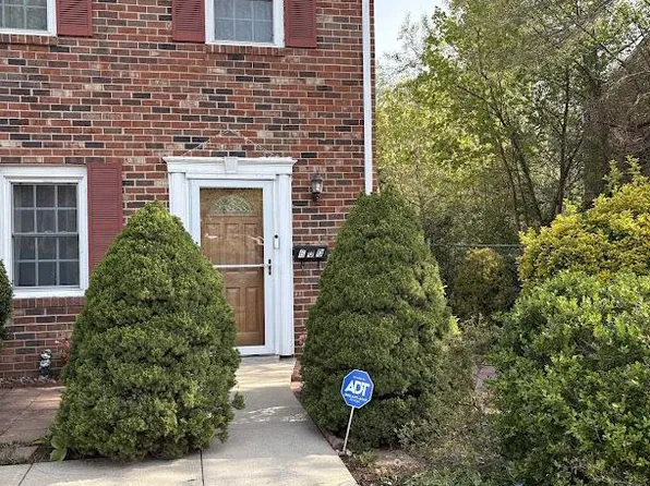 600 Olde Greenwich Cir, Fredericksburg, VA 22408