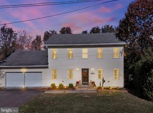 2625 Horsham Rd, Hatboro, PA 19040