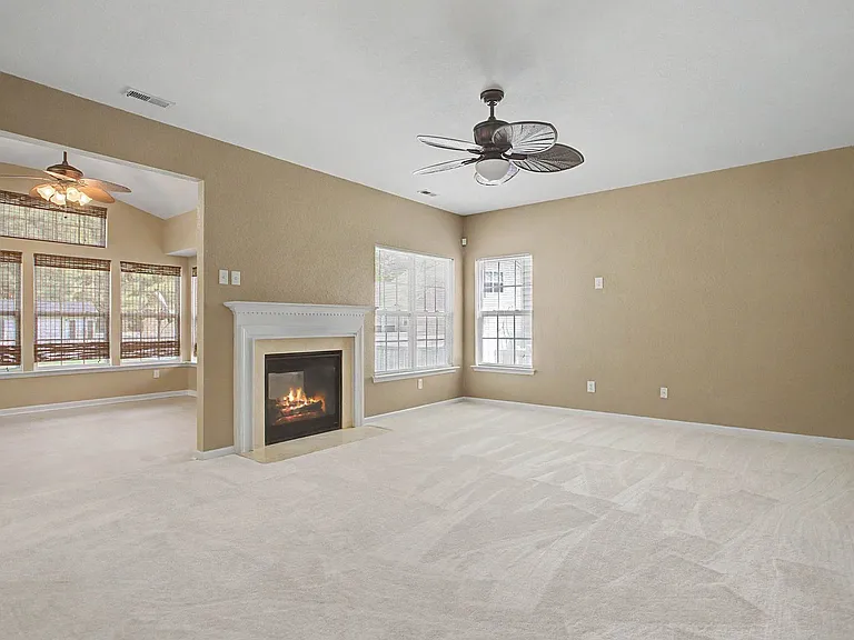 354 Canaan Cir — Photo 6