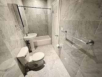 Rented by MOTION New York