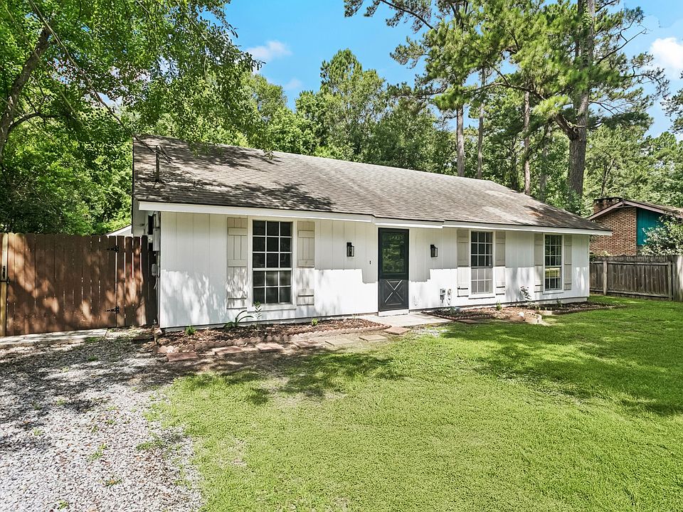 Huge Front and Back Yard