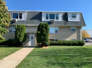 5811 Rose Ave APT 4, Countryside, IL 60525