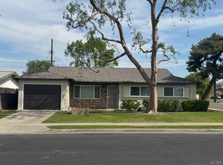 2215 N Mayfair Dr, Hanford, CA
