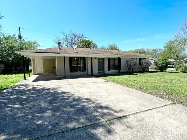 9 Cactus Cir, Little Rock, AR 72209