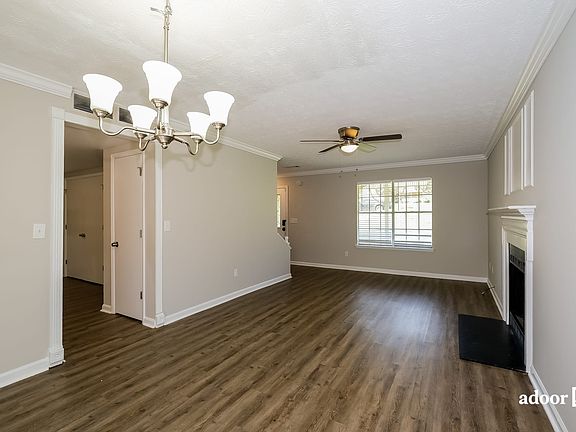 5th image of 2621 Rolling Hills Way SE