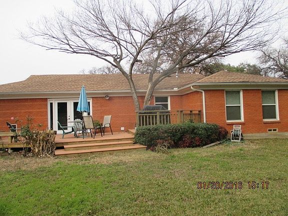 2nd image of 1206 Ross Dr